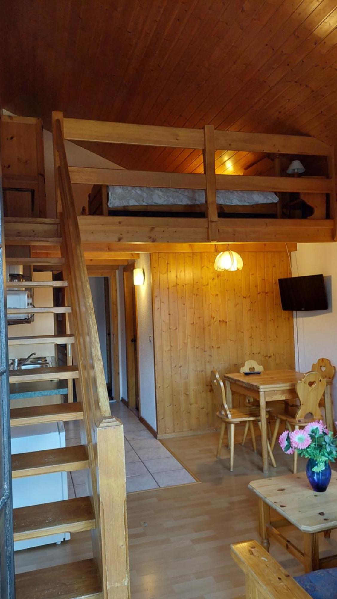 Alpage Immo Location Service Champoussin Exteriér fotografie