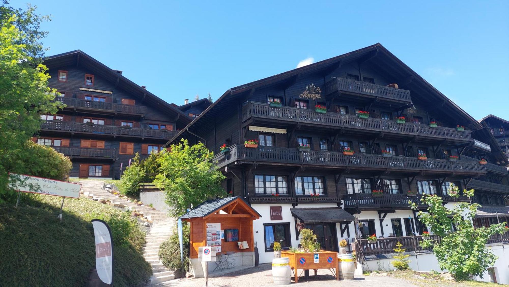 Alpage Immo Location Service Champoussin Exteriér fotografie